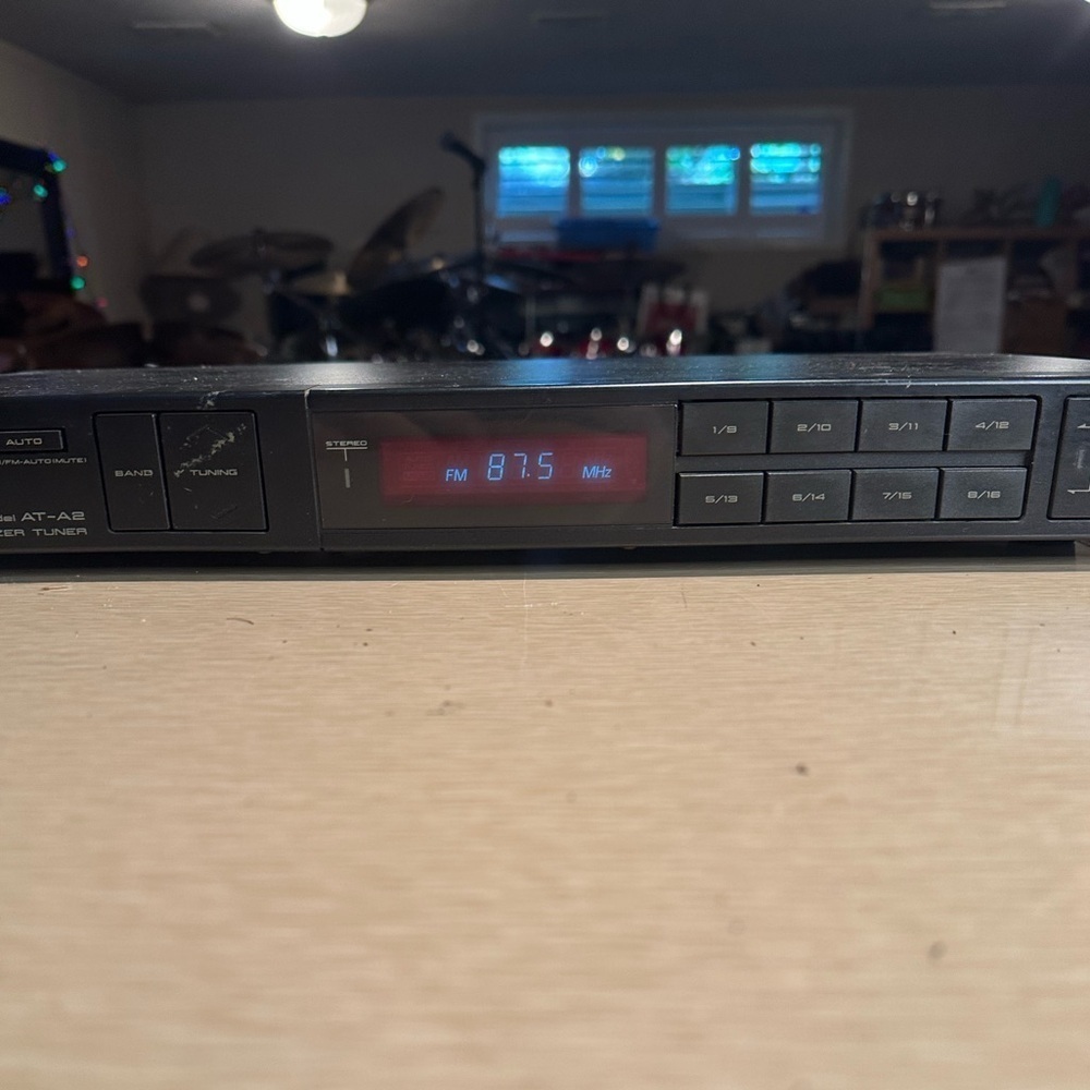 Vintage Akai AT-A2 Stereo Synthesized Tuner Tested Working Very Rare🔥 - Picture 3 of 9